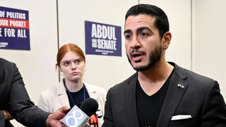 Abdul El-Sayed touts ‘whole a–’ medical credentials while defending sex changes for children