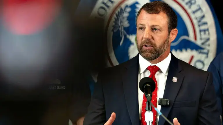 Top DHS lawyer turns tables on 128 ex-judges after Bar declines ‘Worst of the Worst’ complaint