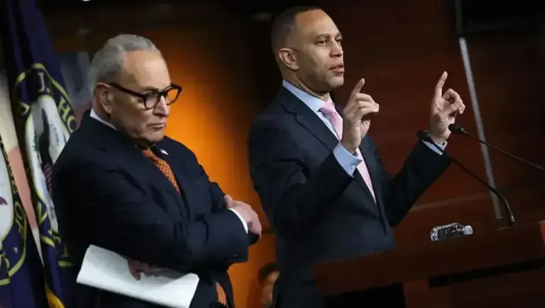 Schumer, Jeffries dodge Mamdani controversy as fellow New York Dem unloads