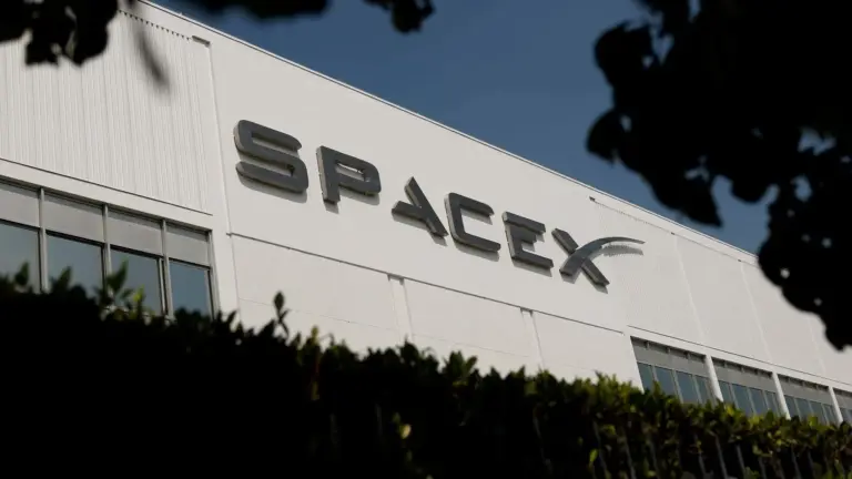 Starlink Ambitions and AI Bets Drive Optimism Ahead of SpaceX Financial Report